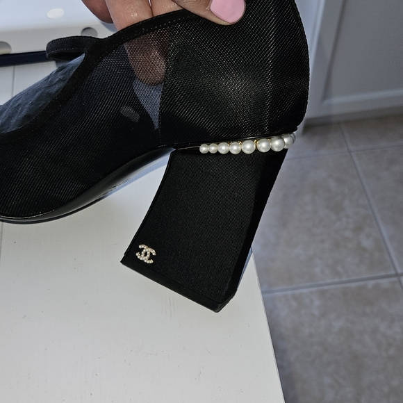 Chanel Mesh Grosgrain Pearls Cap Toe Open Pumps 41  Black - Picture 6 of 8